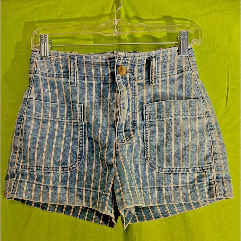 American Eagle Shorts Women's Size 00 Hi-Rise Blue White Peach/Tan Stripe Shorts